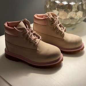 Girl’s Timberland boots